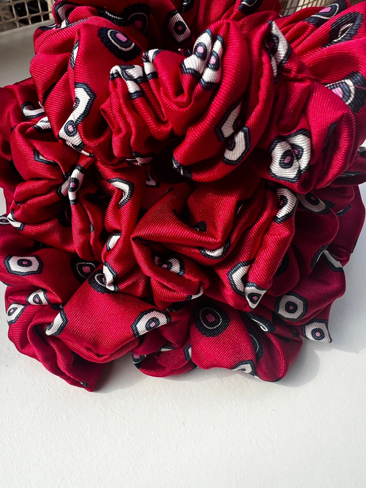 Scrunchie in Seta Rosa con Stampa