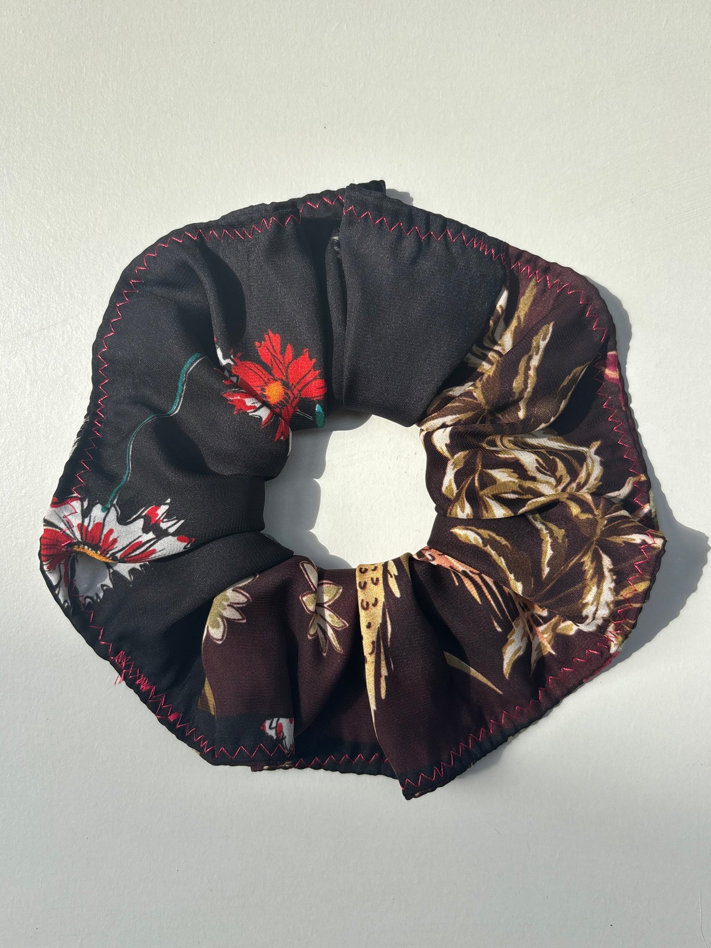 Scrunchie eleganti – stampe floreali