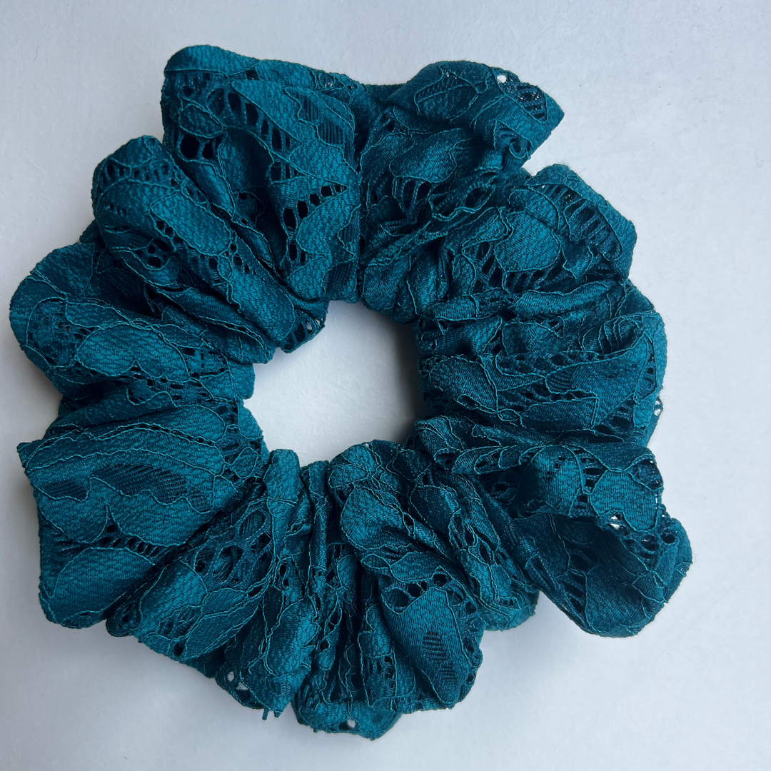 Scrunchies in Pizzo – 4 Colori Vivaci